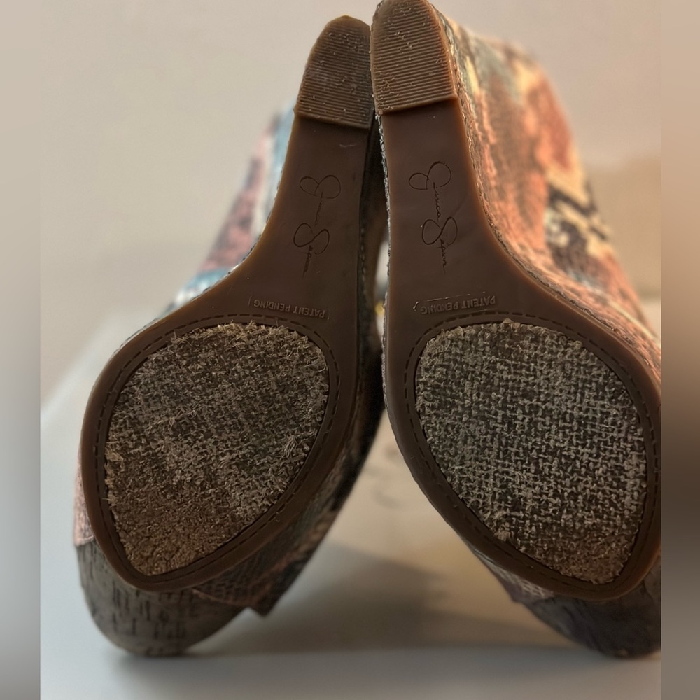 ๐HP๐ Jessica Simpson โMaggeyโ Wedge Sandals - Picture 5 of 5